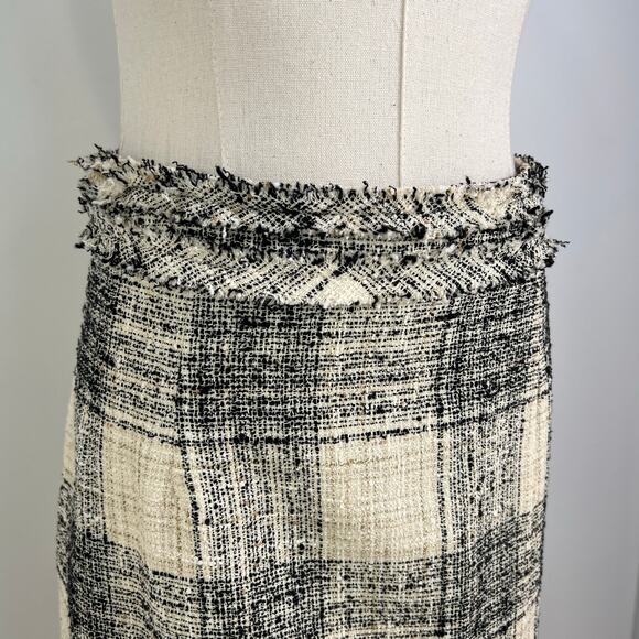 The Fold London Tweed Pencil Skirt Fringe Plaid Ivory Black - Picture 2 of 7